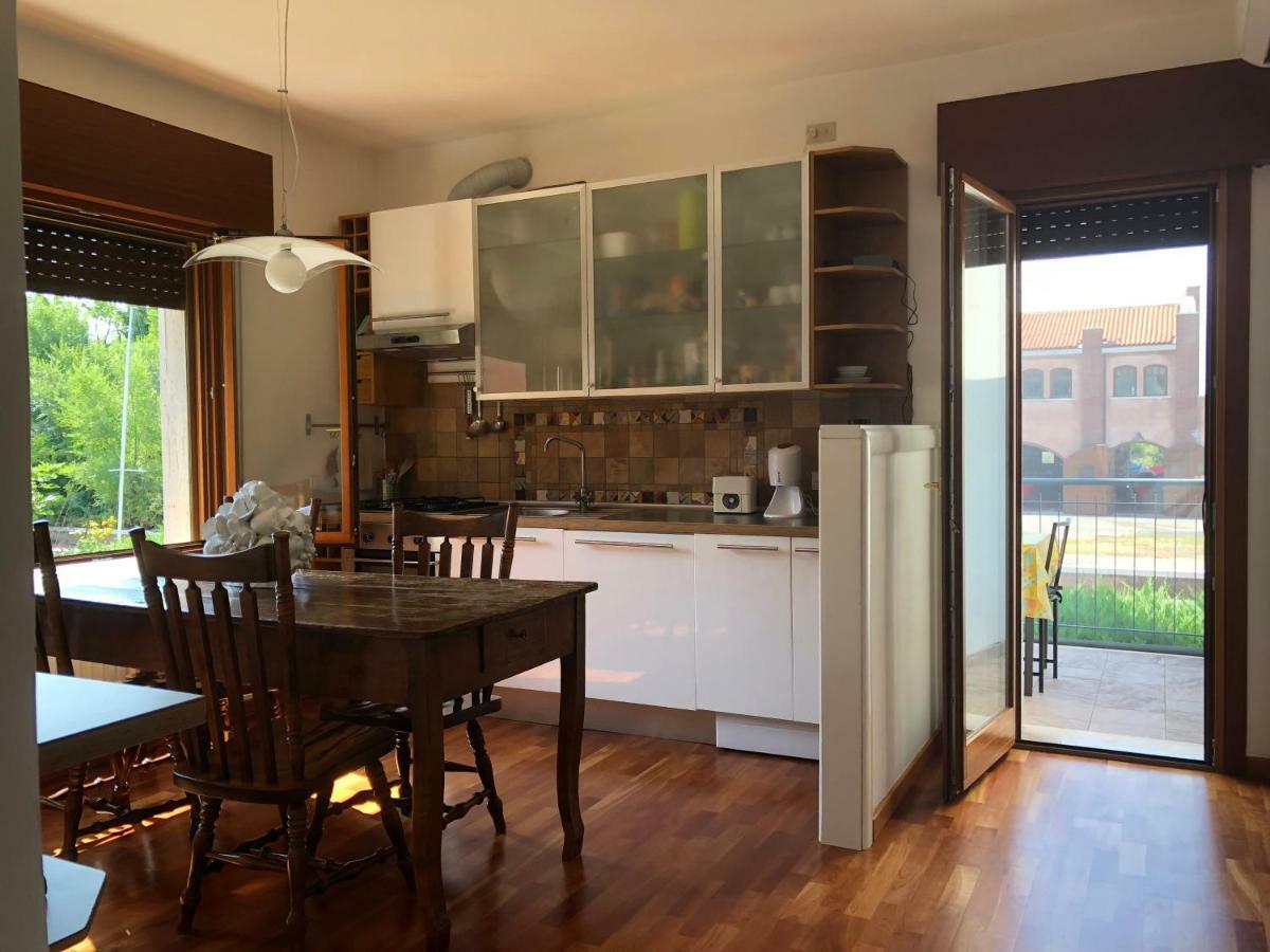Appartamento Alla Riviera Венеция Лидо Екстериор снимка