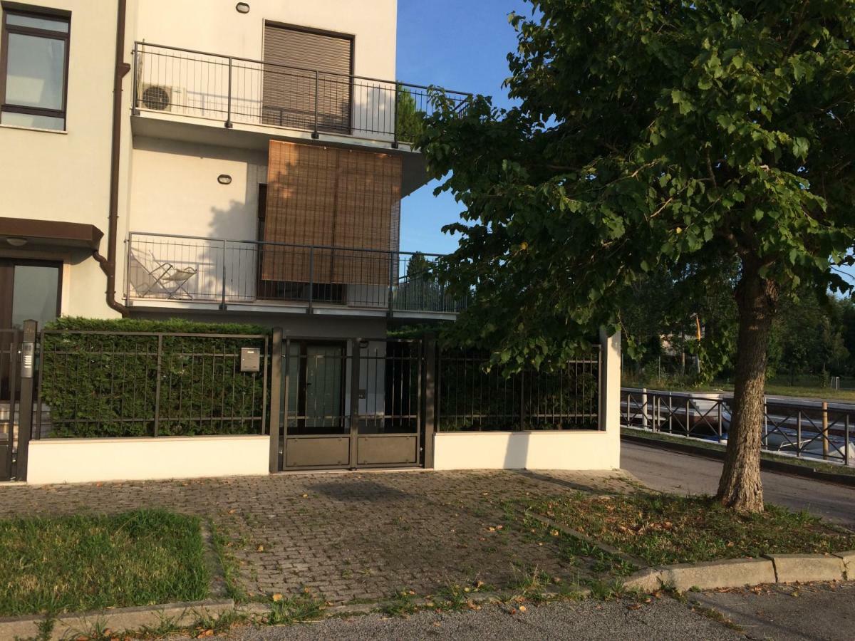 Appartamento Alla Riviera Венеция Лидо Екстериор снимка